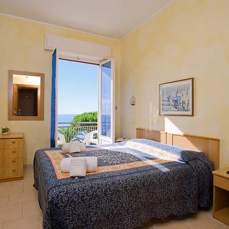 Lido Hotel