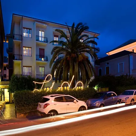 Lido 2* Pietra Ligure