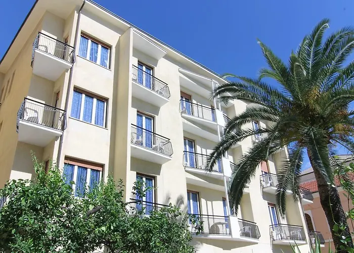 Lido 2* Pietra Ligure