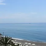 Hotell Lido 2*