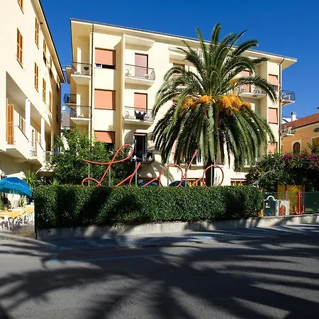 Hotel Lido 2*